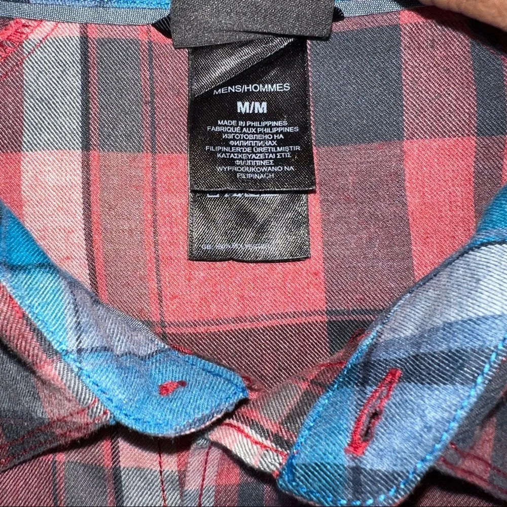 The North Face Men’s Long Sleeve Button Up Shirt Size Medium